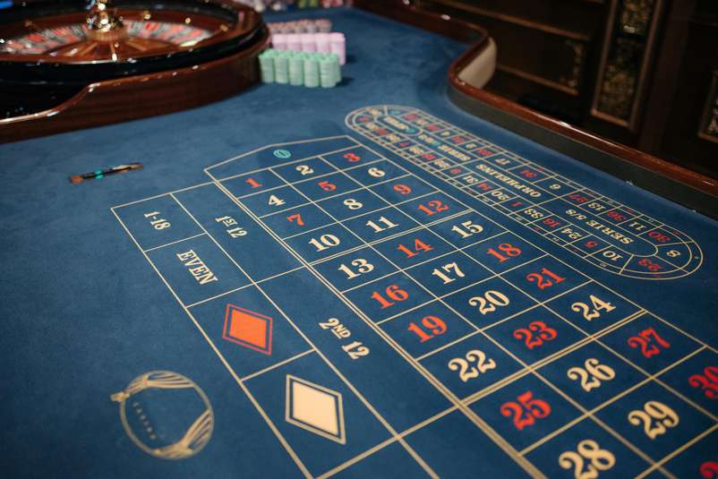royal planet casino